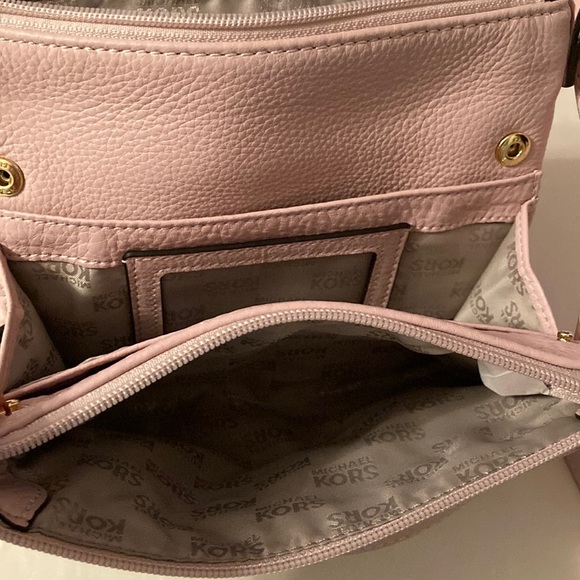 Michael Kors Pink Crossbody Bag - Picture 5 of 8
